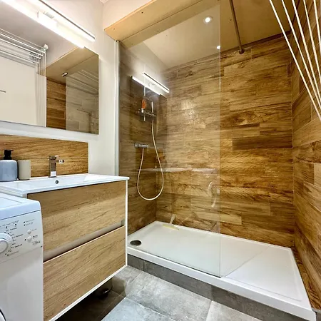 Apartment Le Cocon, Hyper-centre, Climatisation, Trams Grenoble